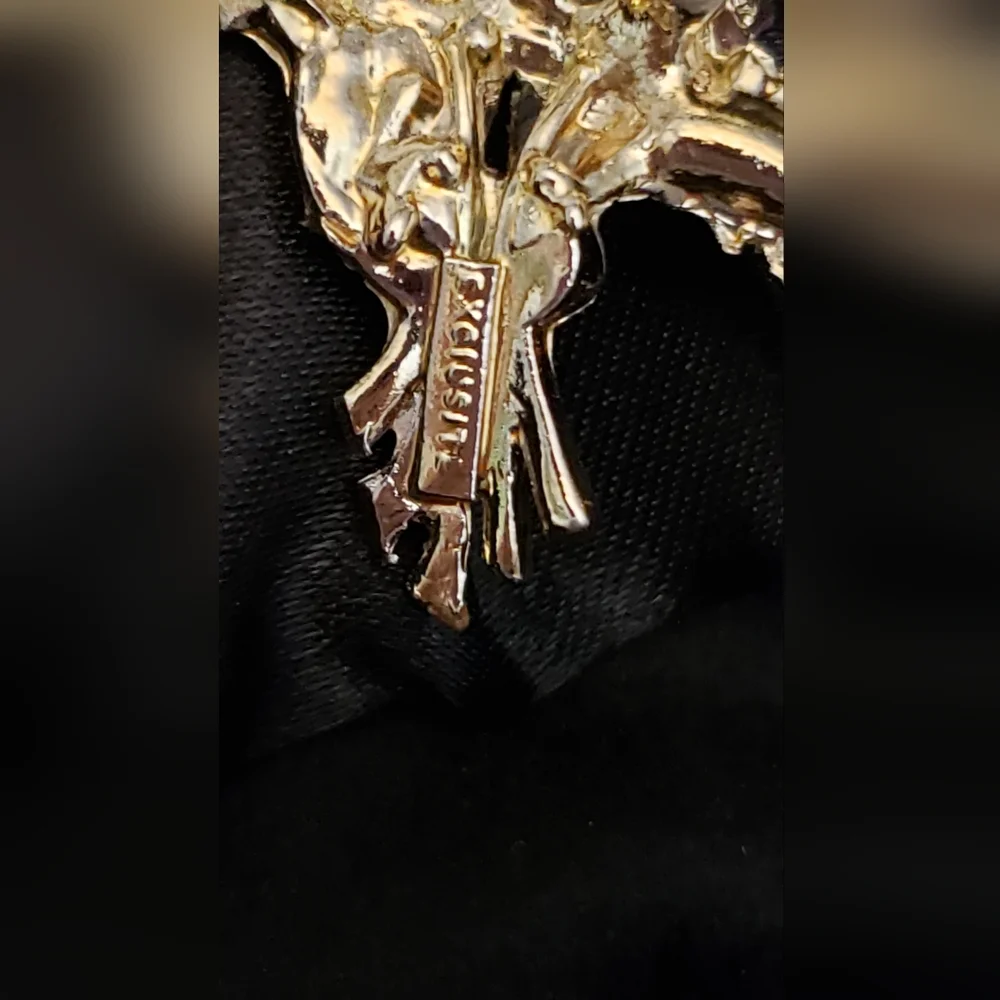 Gold and Purple Scottish Floral Brooch Pin - Picture 6 of 6